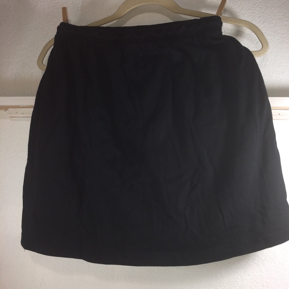 Woman Within Skort Pull on Elastic Waist Draw String Pockets RN 88842 Sz L NWOT